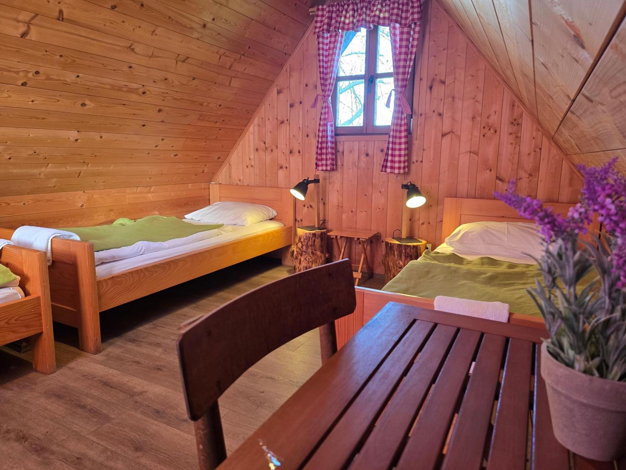 Bungalows Rizvan City Brusane Екстериор снимка