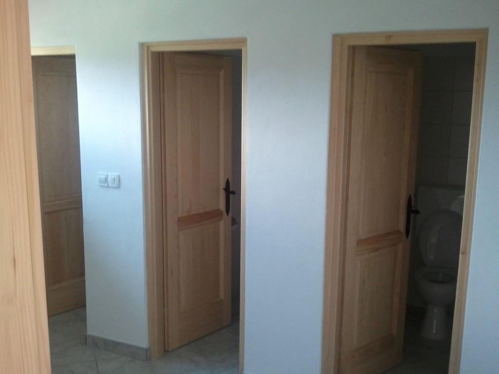 Bungalows Rizvan City Brusane Стая снимка