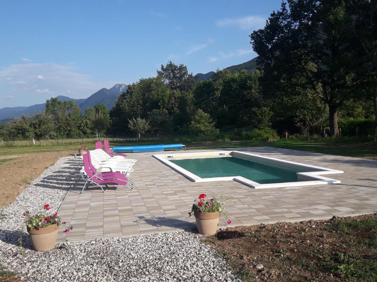 Bungalows Rizvan City Brusane Екстериор снимка